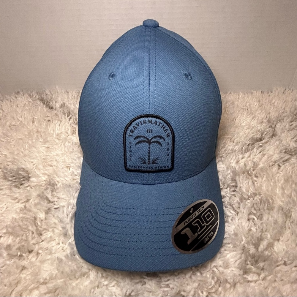 Travis Mathew Shark Sighting Golf hat. New!